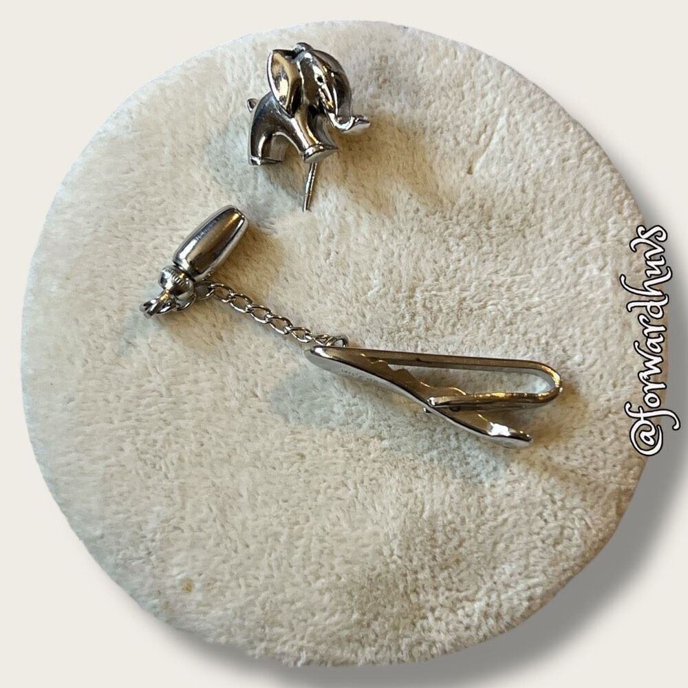 Hickok Elephant Silver Tone Tie Tack - Clip and Pin